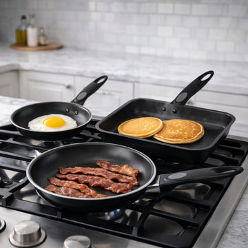Alpine Cuisine 3-Piece Nonstick Breakfast Pan Set – 7”, 9.5” & 11” Carbon Steel Fry Pans, Black Skillet Set for Eggs, Pancakes & Everyday Cooking, Durable Nonstick Coating