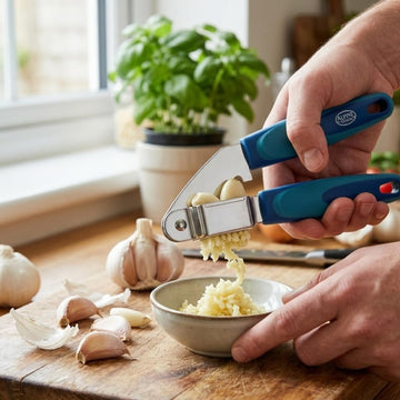 Alpine Cuisine Garlic Press Stainless Steel Rust-Resistant Mincer with Ergonomic Handle - Blue